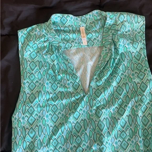 Helen Jon Sanibel Dress - Picture 6 of 8